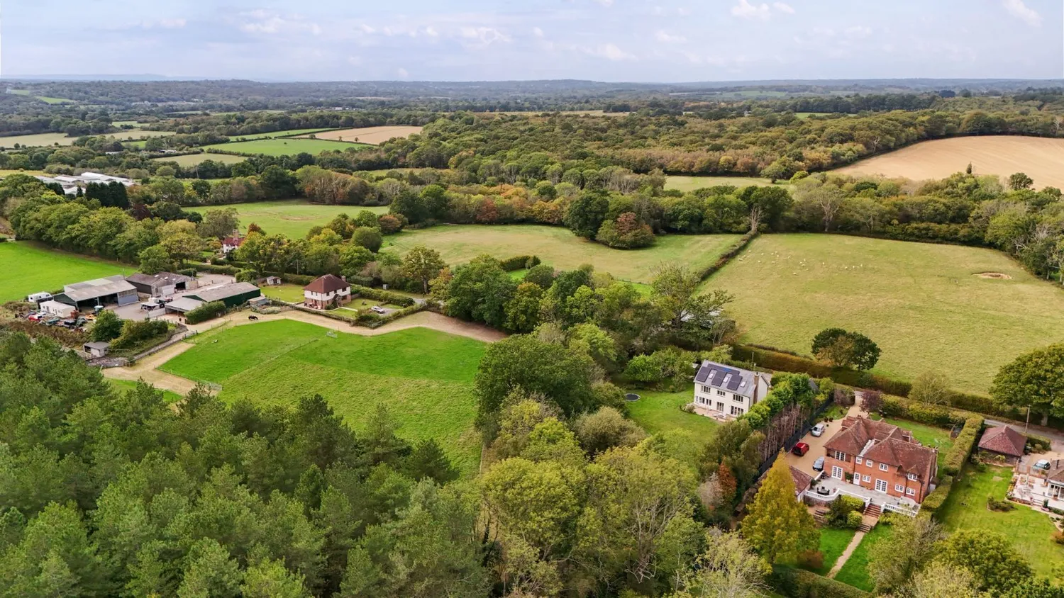 Sliders Lane, Furners Green, TN22 photo 2