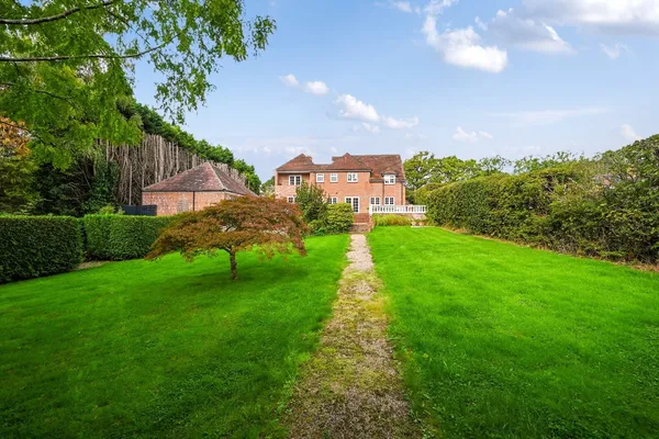 Sliders Lane, Furners Green, TN22 photo 11