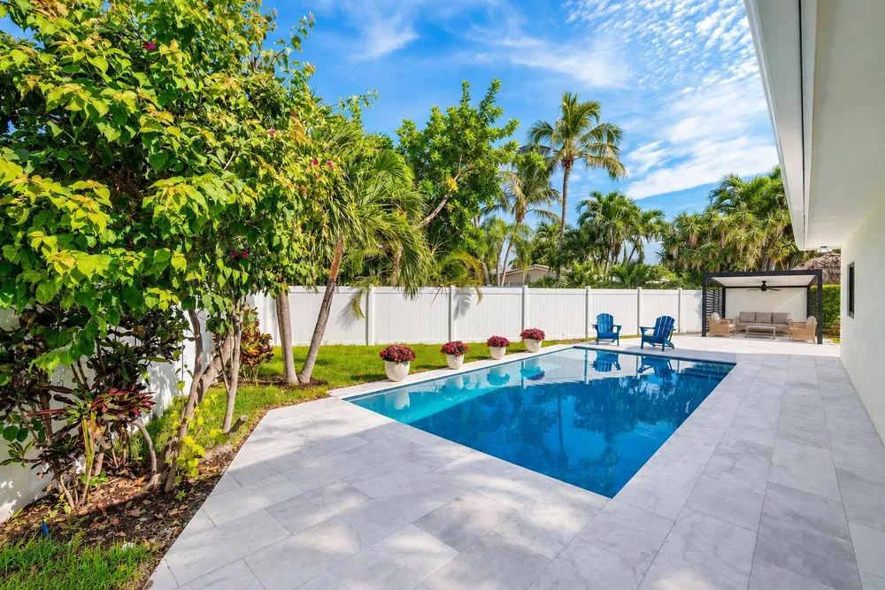 2651 NE 49th St, Lighthouse Point, FL 33064