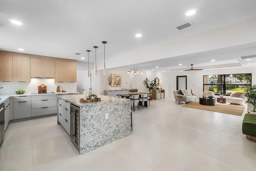 2651 NE 49th St, Lighthouse Point, FL 33064