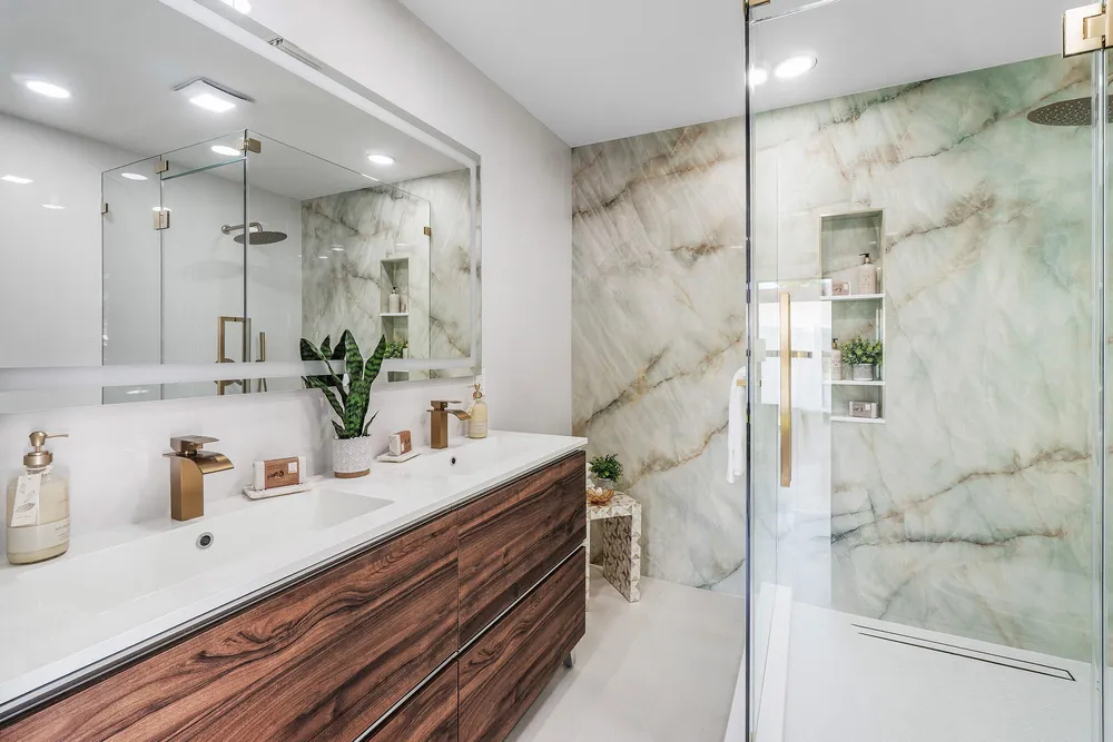 2651 NE 49th St, Lighthouse Point, FL 33064