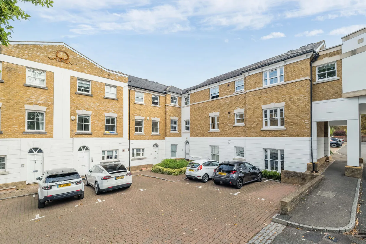 Belmont Hill, London, SE13 photo 11