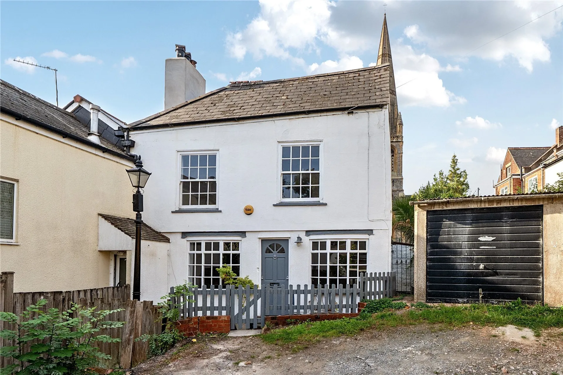 Property photo top 0