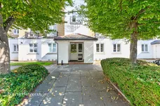 Kingswood Drive, Sutton