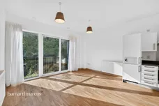 Manor Road, Wallington