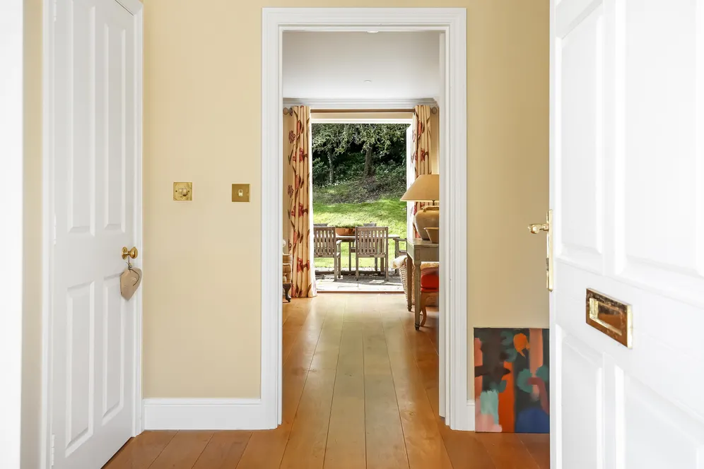 Southampton Road, Salisbury, SP5 photo 7