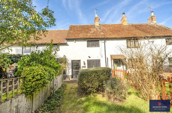 High Street, Tingrith, MK17 photo 1