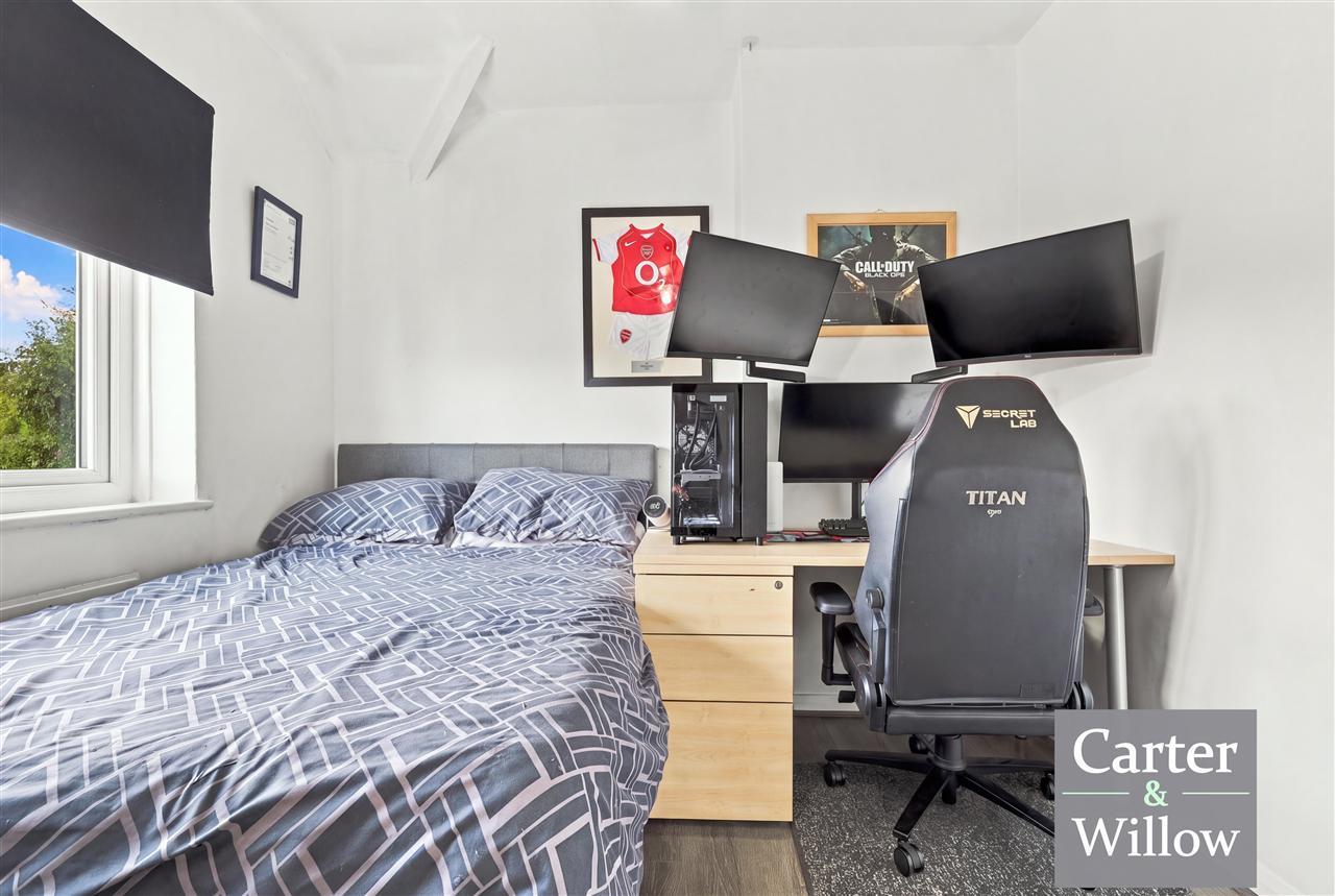 Cartwright Road, Dagenham, Essex Image 17