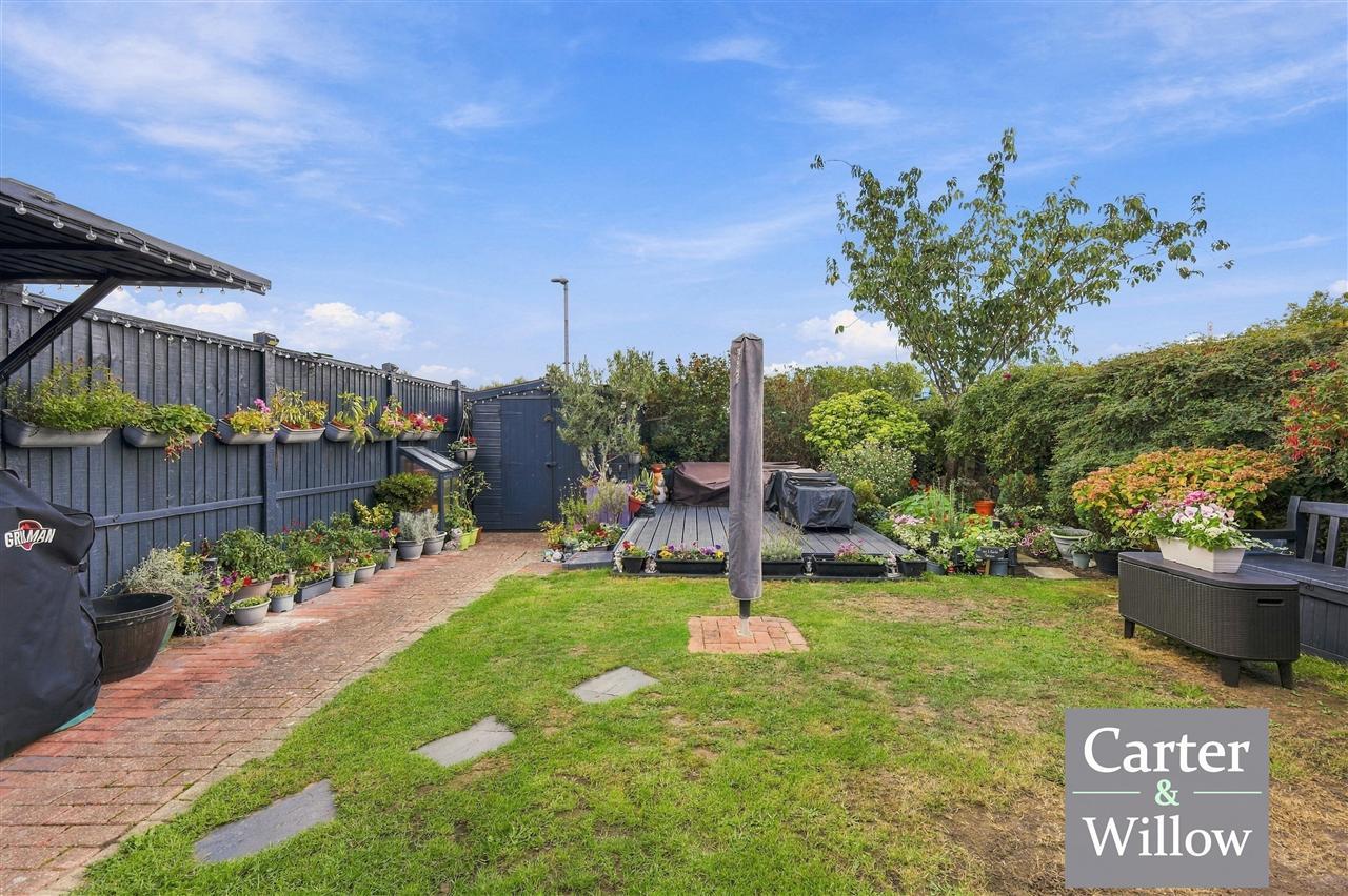 Cartwright Road, Dagenham, Essex Image 21