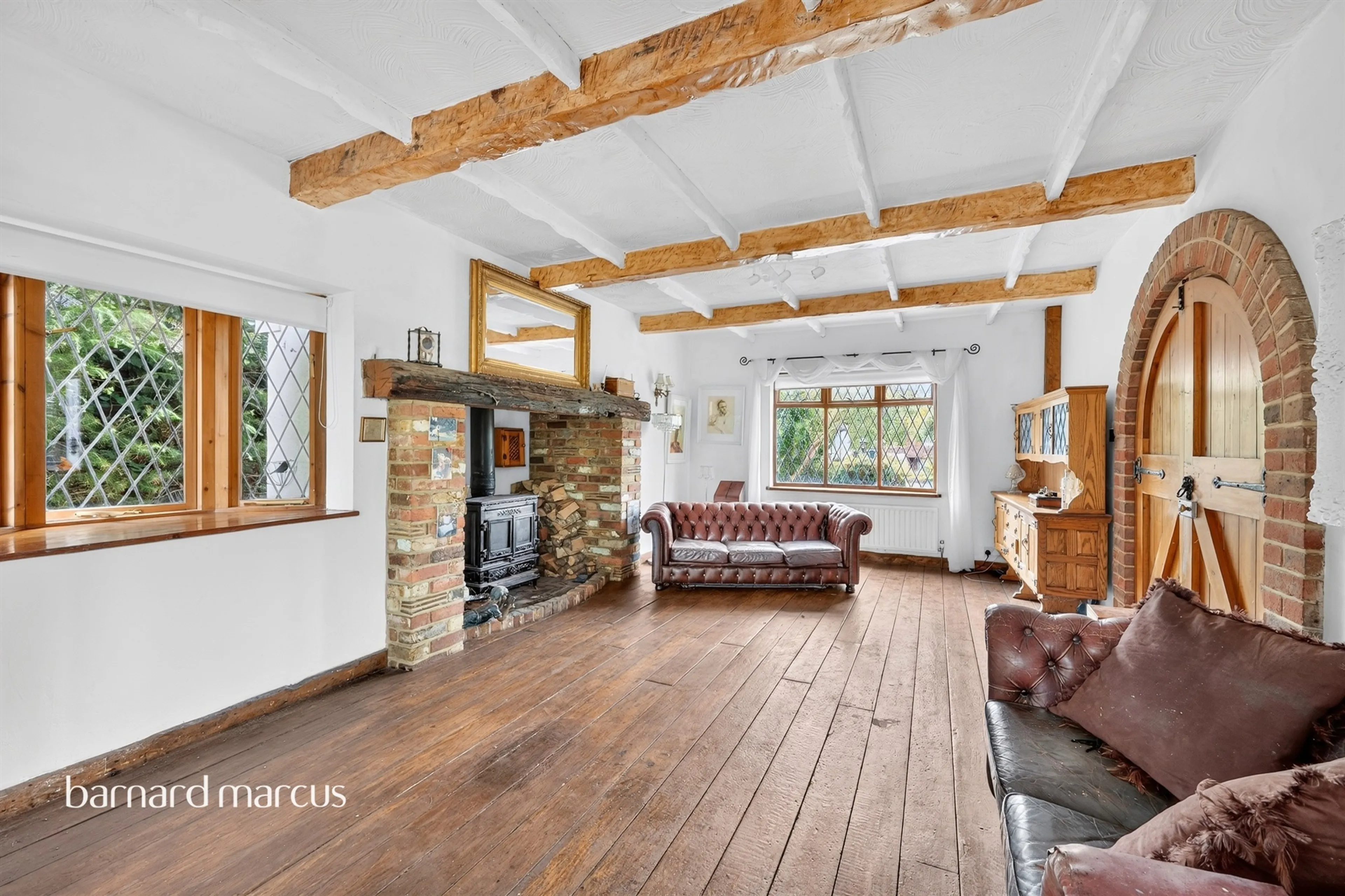 Property at Longdown Lane North, Epsom