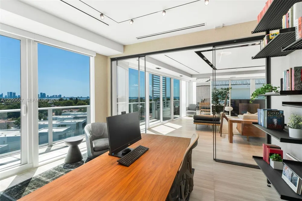 4701 N Meridian Ave, Miami Beach, FL 33140