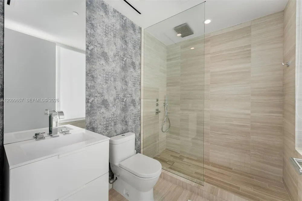 4701 N Meridian Ave, Miami Beach, FL 33140