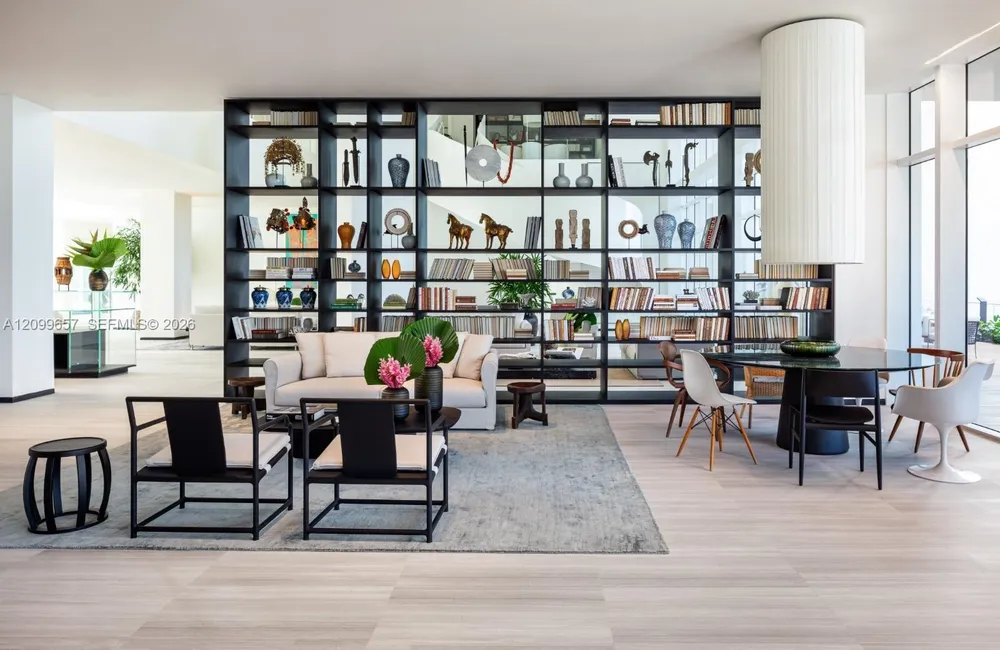 4701 N Meridian Ave, Miami Beach, FL 33140