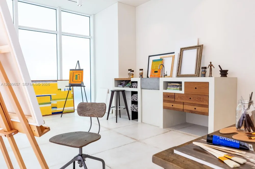 4701 N Meridian Ave, Miami Beach, FL 33140