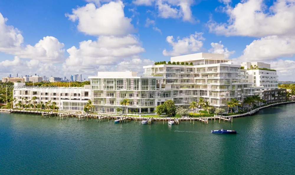 4701 N Meridian Ave, Miami Beach, FL 33140