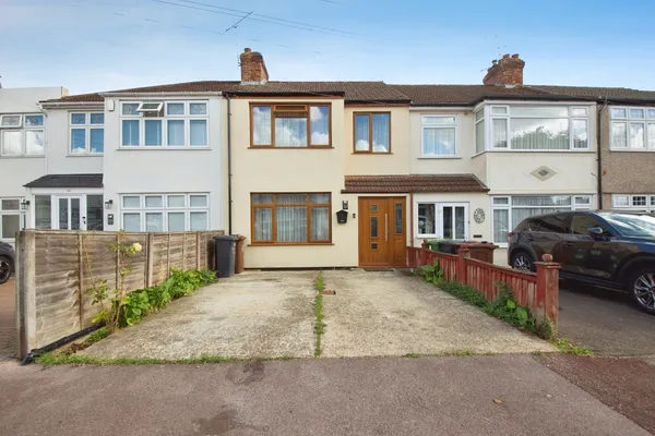 Gorseway, Romford, RM7