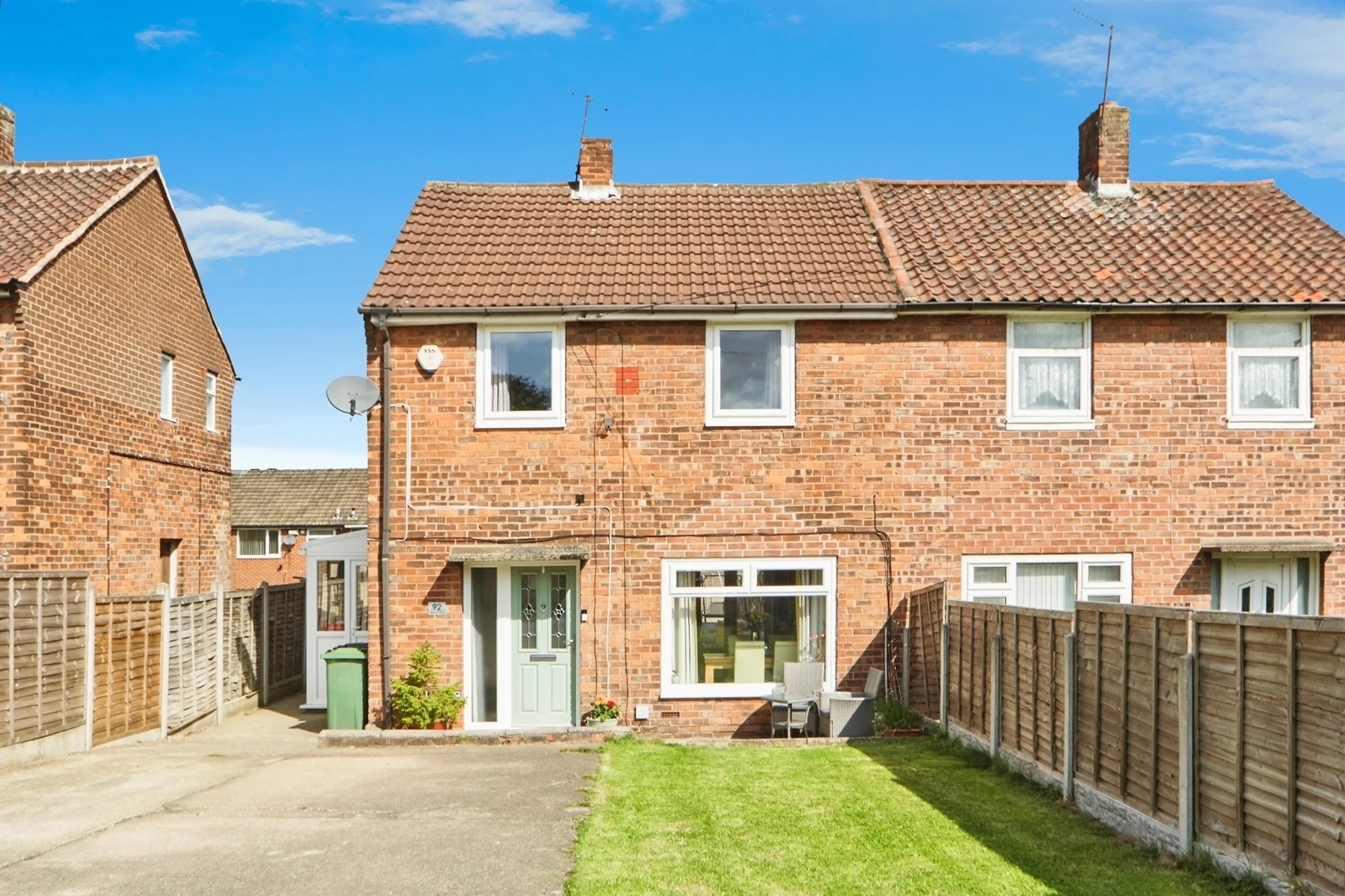 Property at Ganners Way, LEEDS