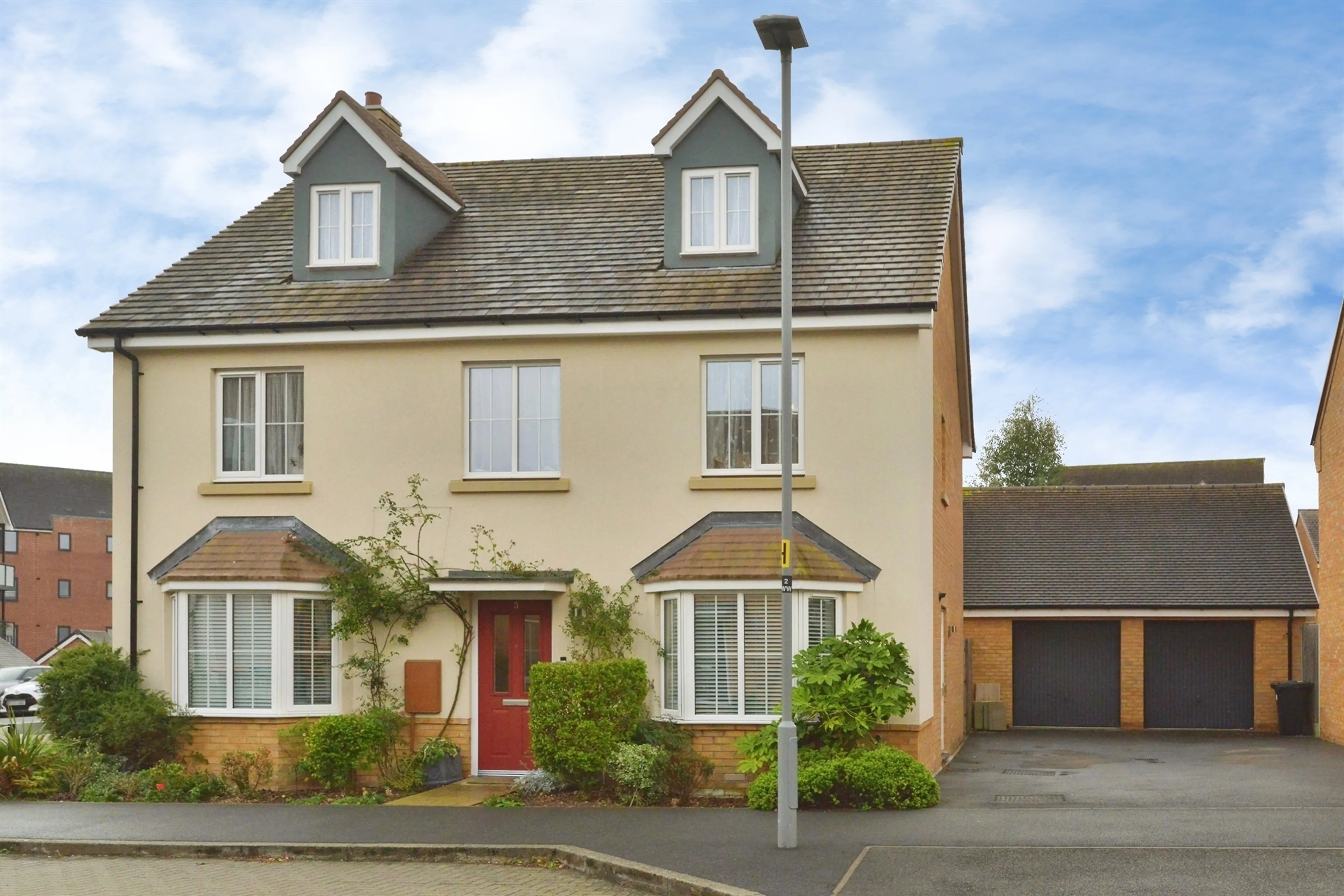 Property at Whitecastle Way, Kingsmead, MILTON KEYNES