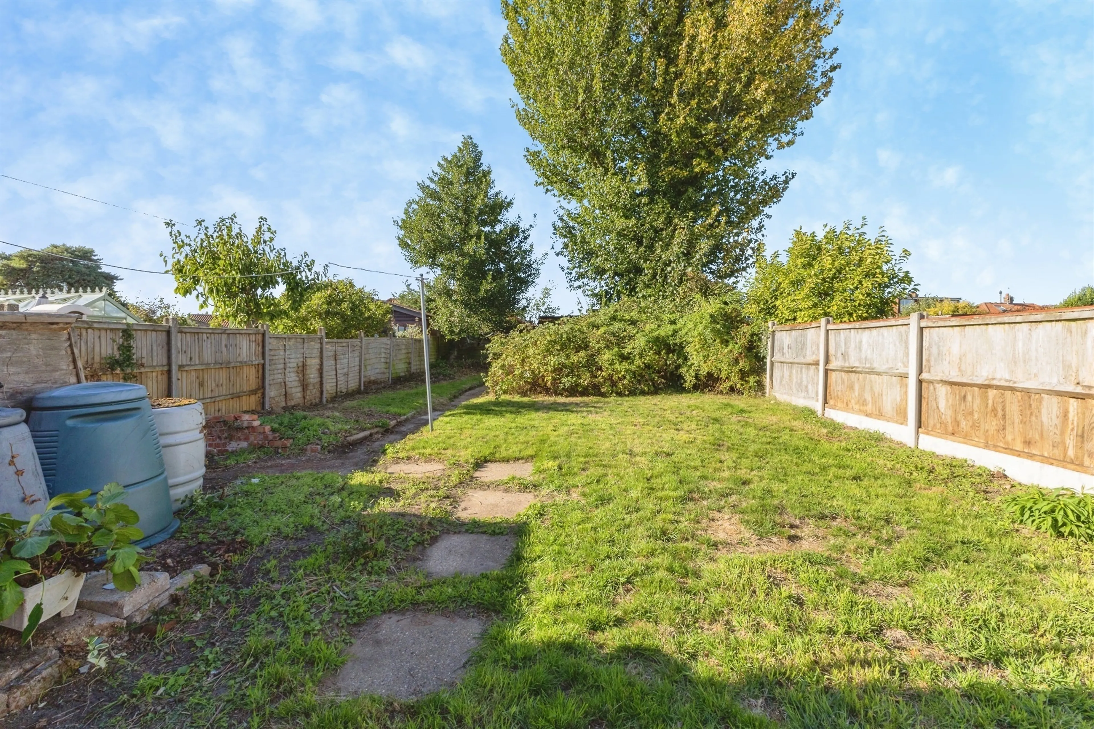Property at Links Avenue, Norwich