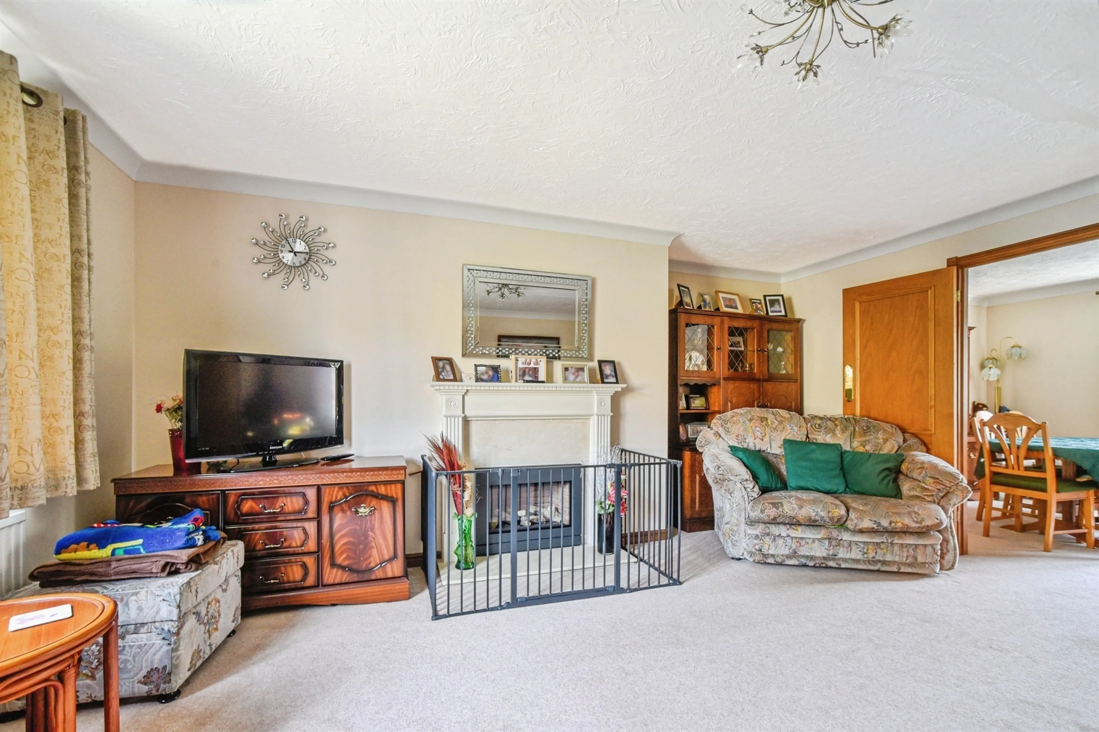 Property at Crabtree Park, Fairford