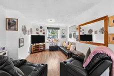Baillie Drive, Logan, Cumnock