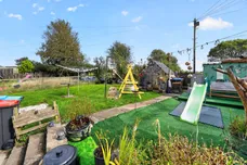 Baillie Drive, Logan, Cumnock