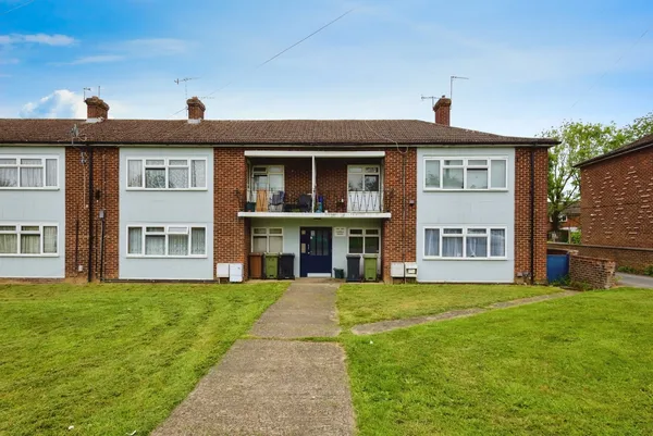 Cabell Road, Guildford, Surrey, GU2