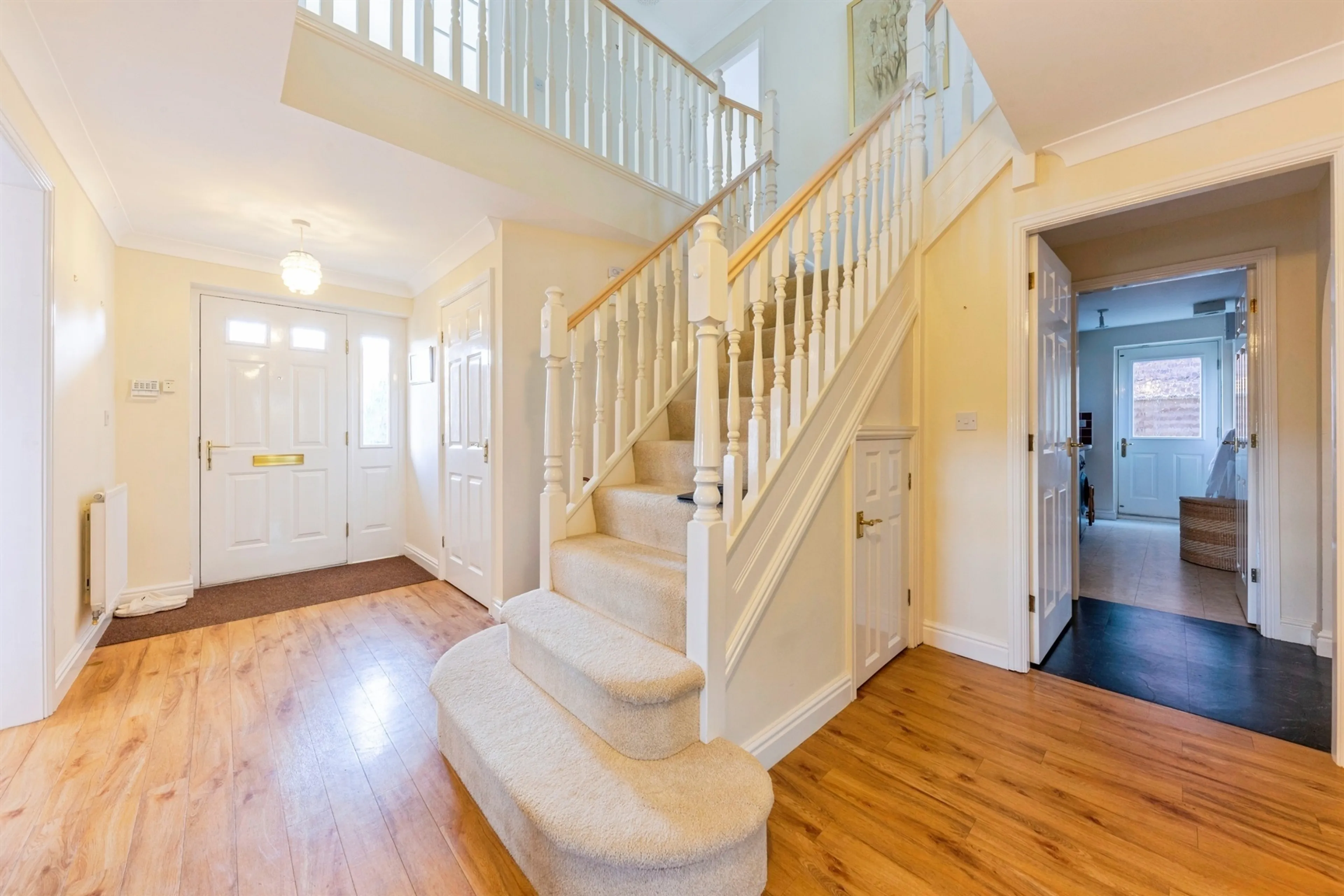 Property at Hadleigh Close, Grantham