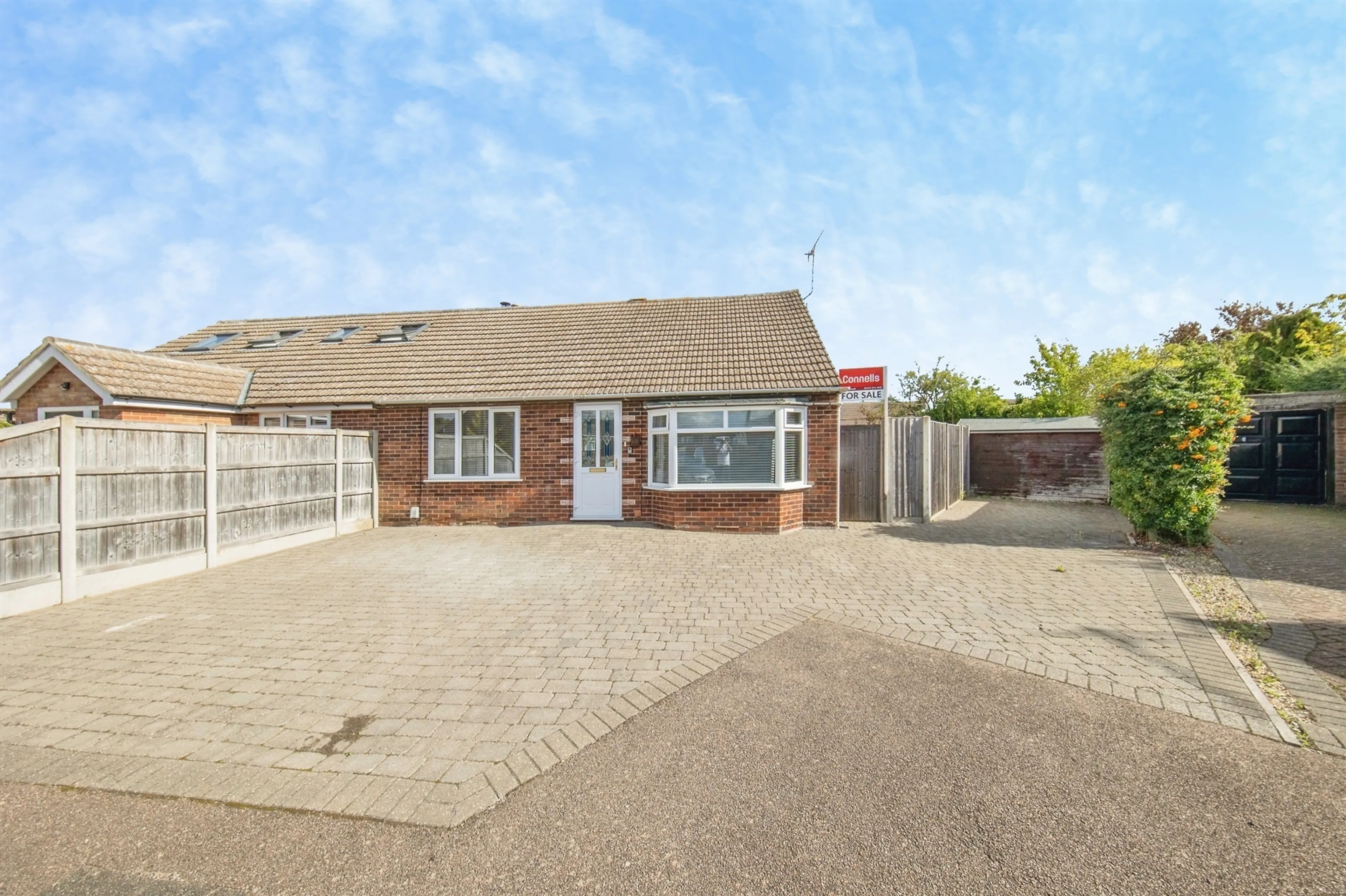 Property photo 0
