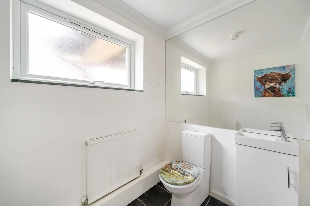 Whitehall Lane, Checkendon, RG8 photo 17