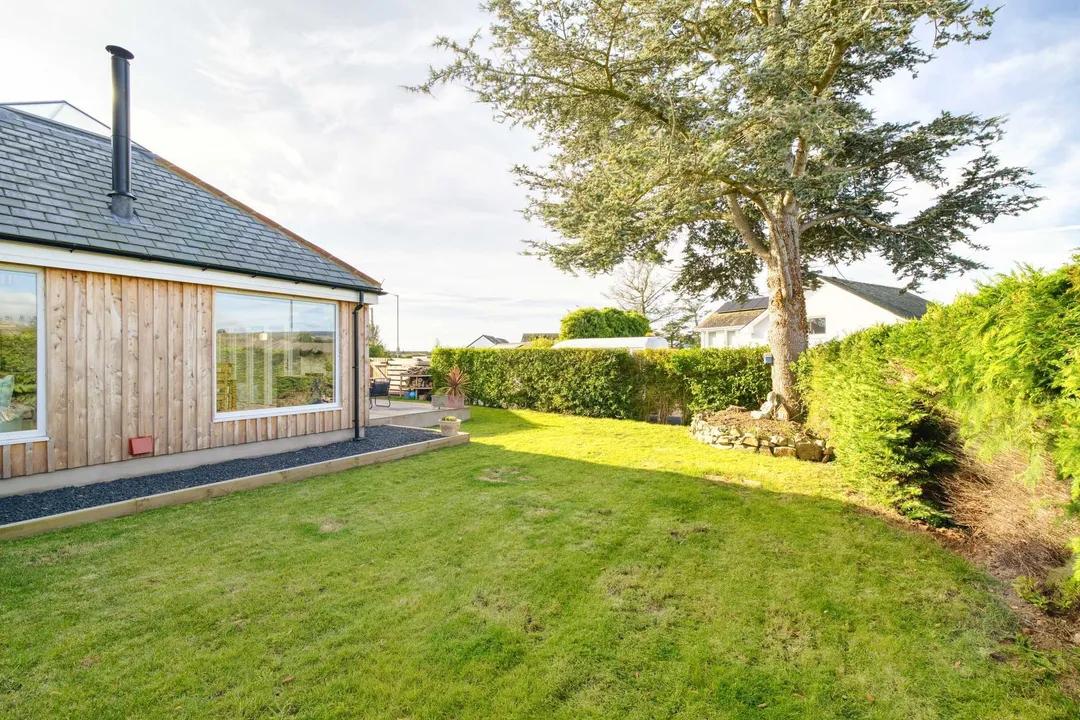 https://mr0.homeflow-assets.co.uk/files/photo/image/48552/1001/_x_/003A4022_HDR-39.jpg