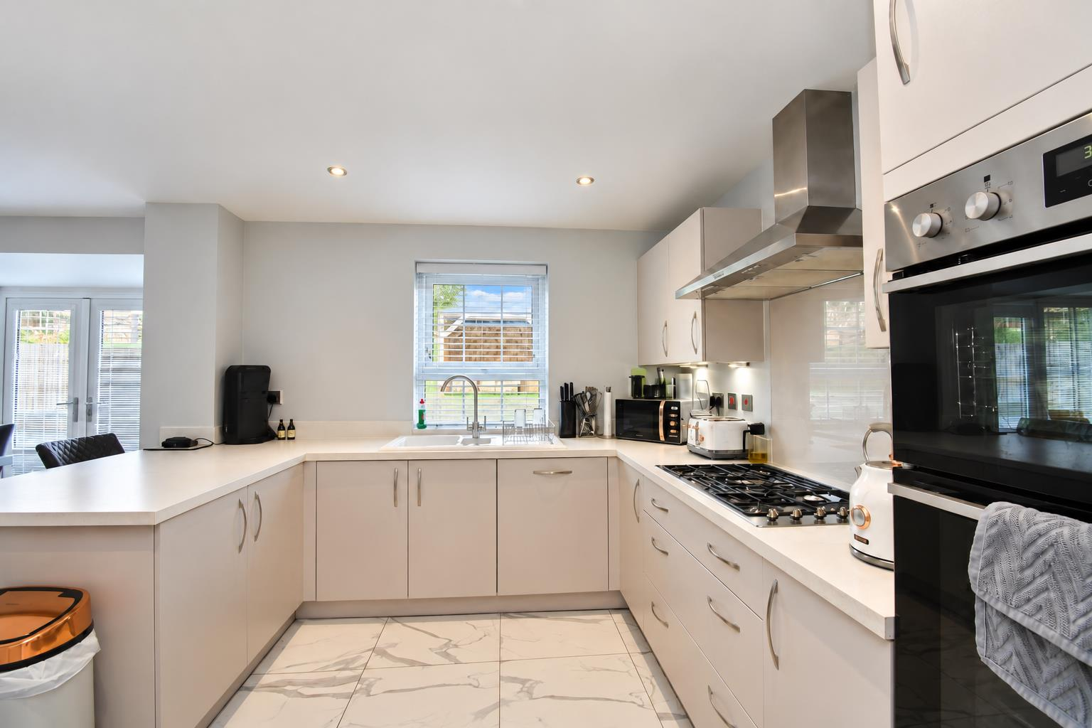 Broad Avenue, Hessle Image 9