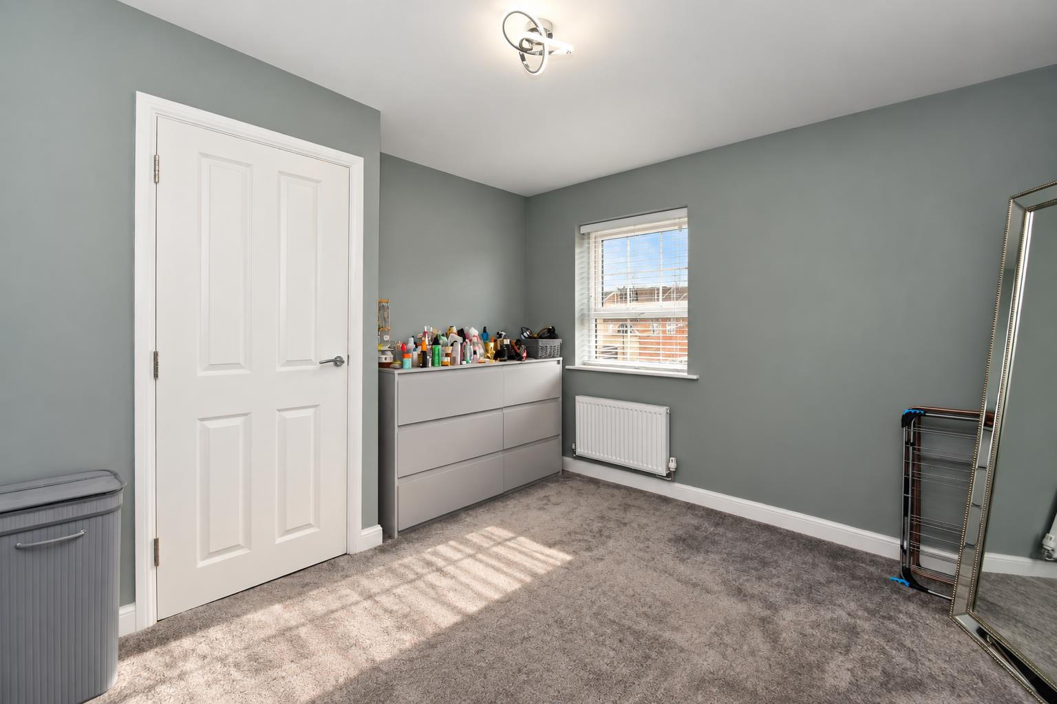 Broad Avenue, Hessle Image 14