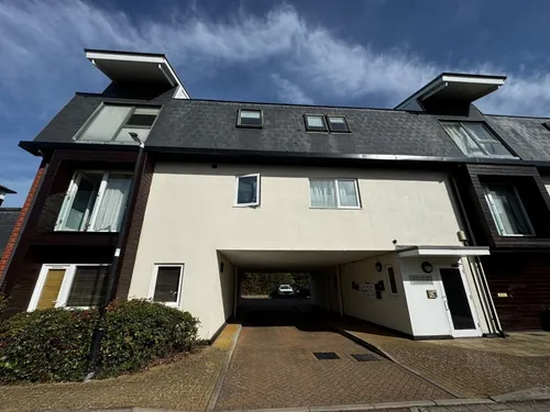 Addenbrookes Road, Newport Pagnellphoto