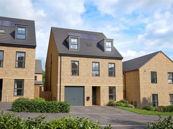 Attraction, Heritage Road, Kingswood,...