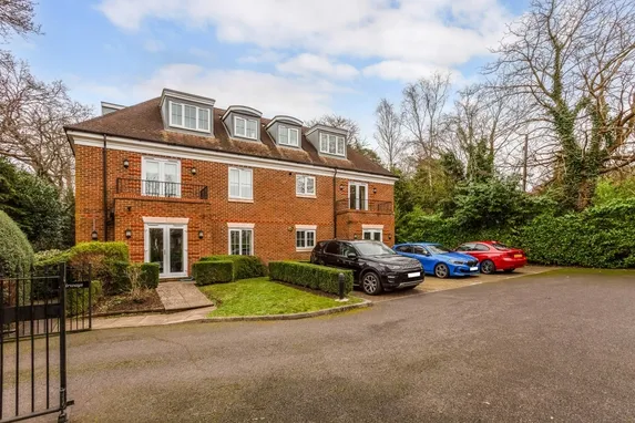 London Road, Sunningdale SL5