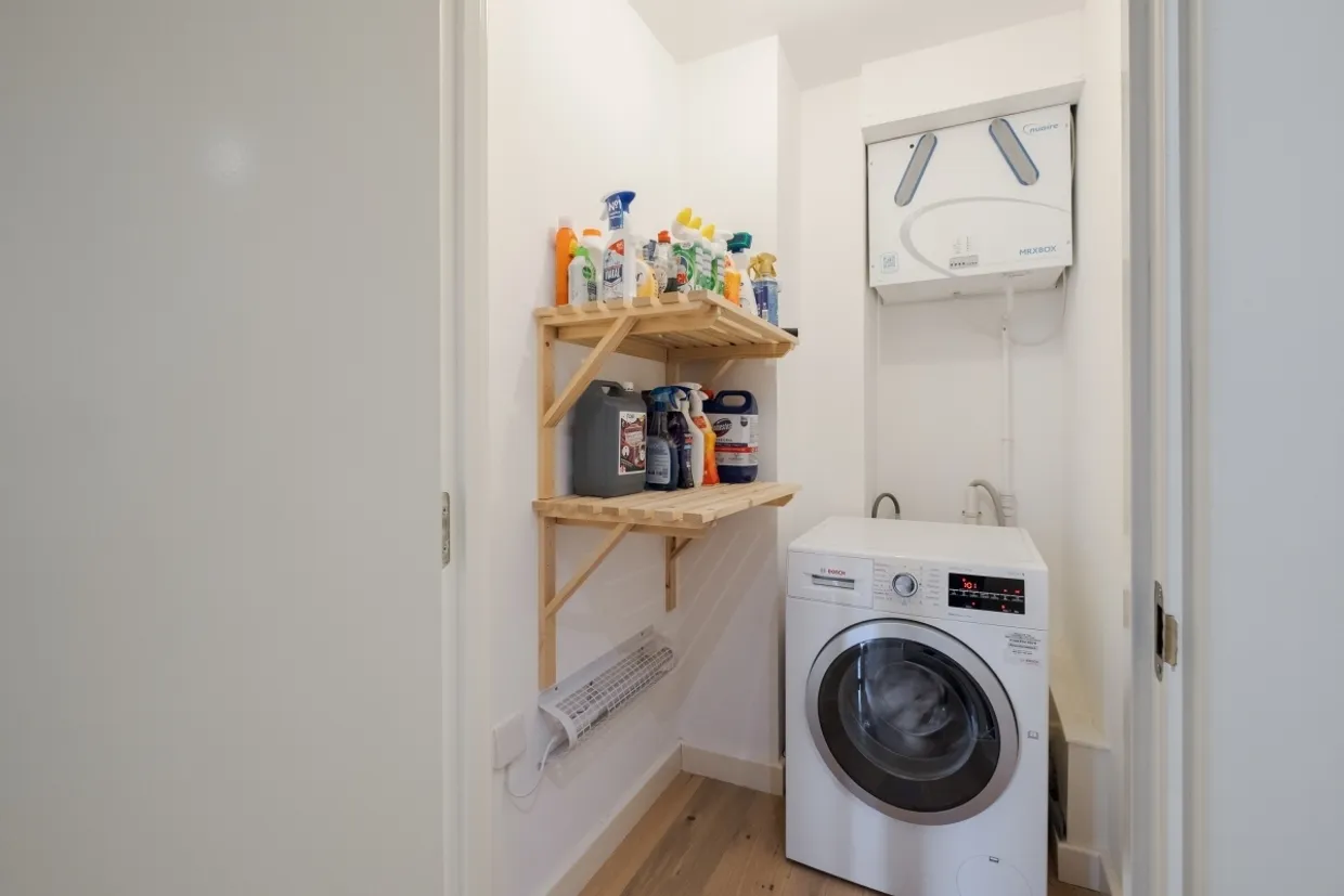 Goswell Road London EC1V photo 9