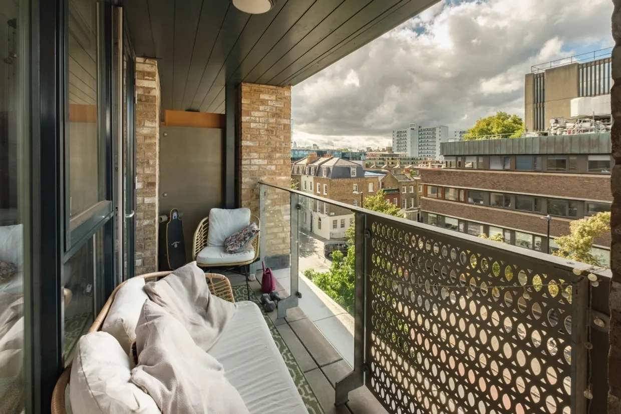 Goswell Road London EC1V photo 16
