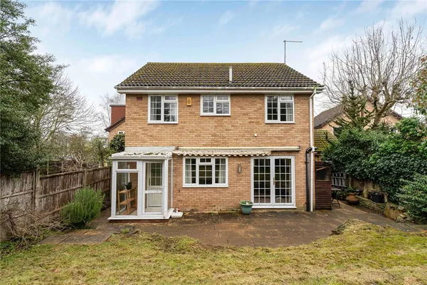 Victoria Road, Oundle, PE8 photo 14