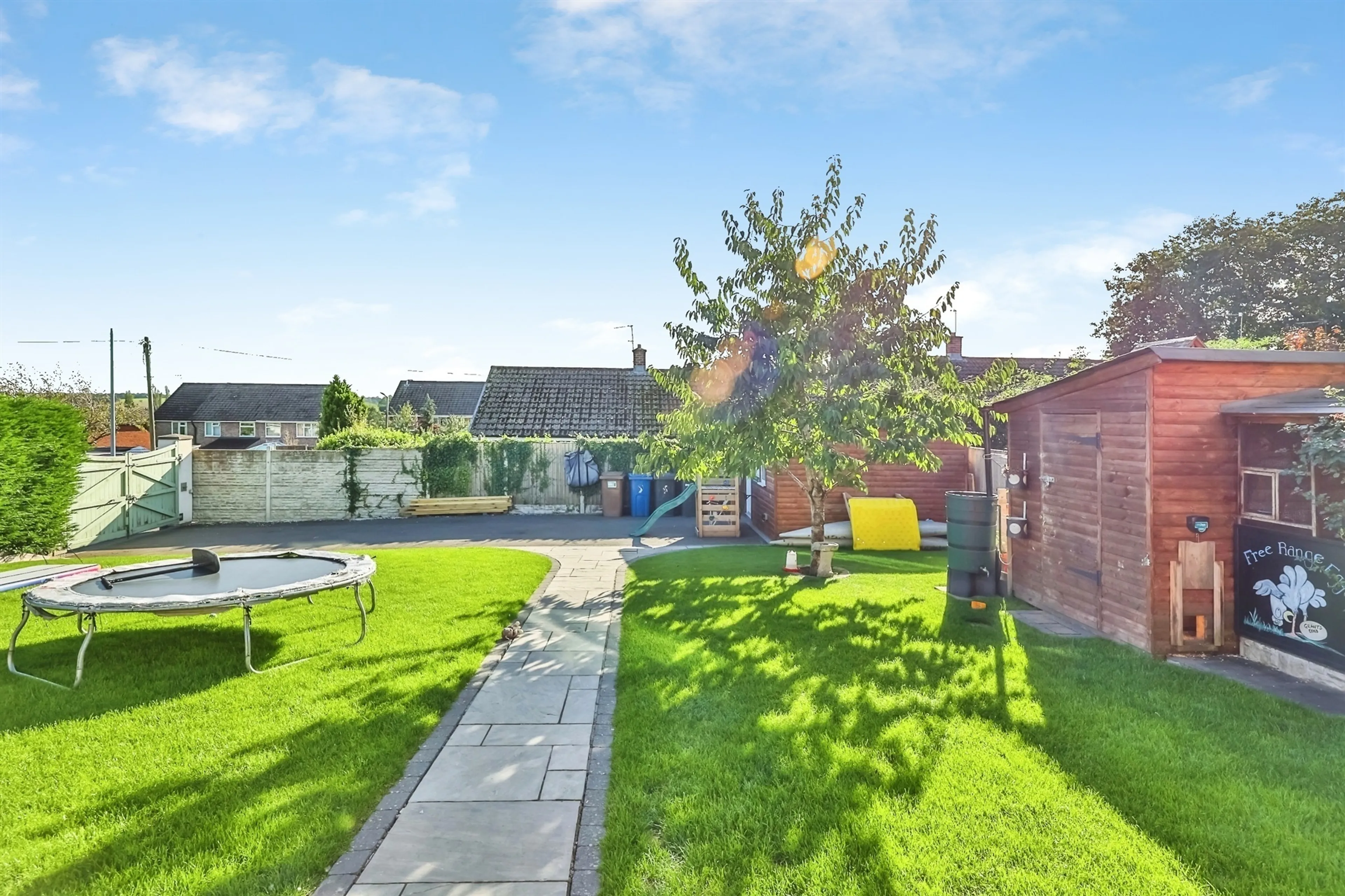 Property photo 25