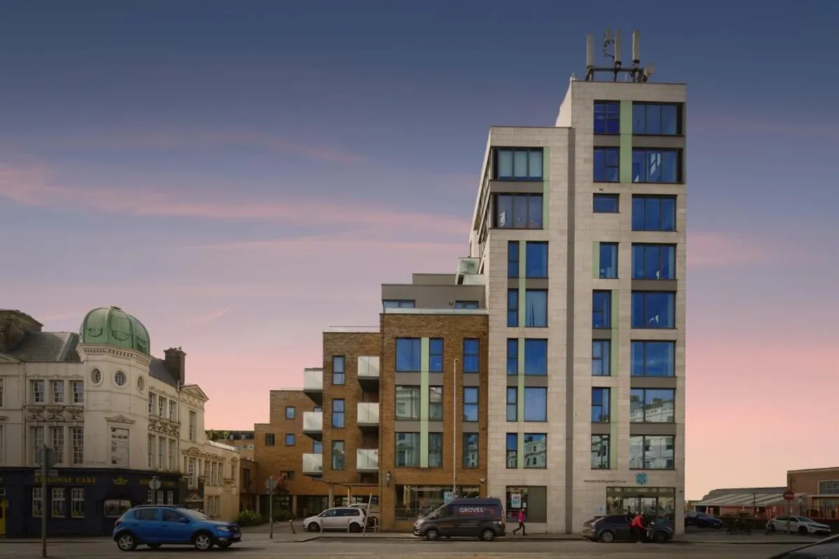 Kingsway, Hove