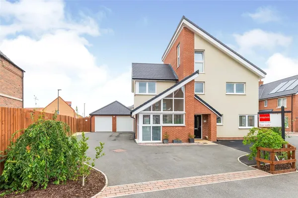 Poplar Crescent, THIRSK, North Yorksh...