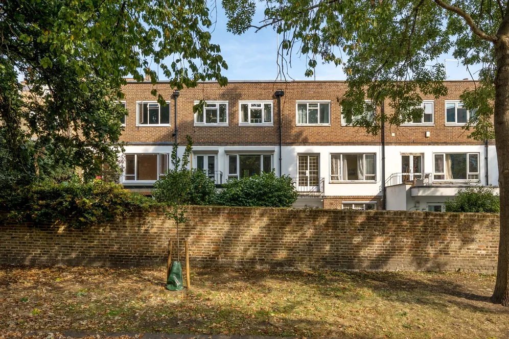 Phillimore Gardens Close, London, W8 photo 12