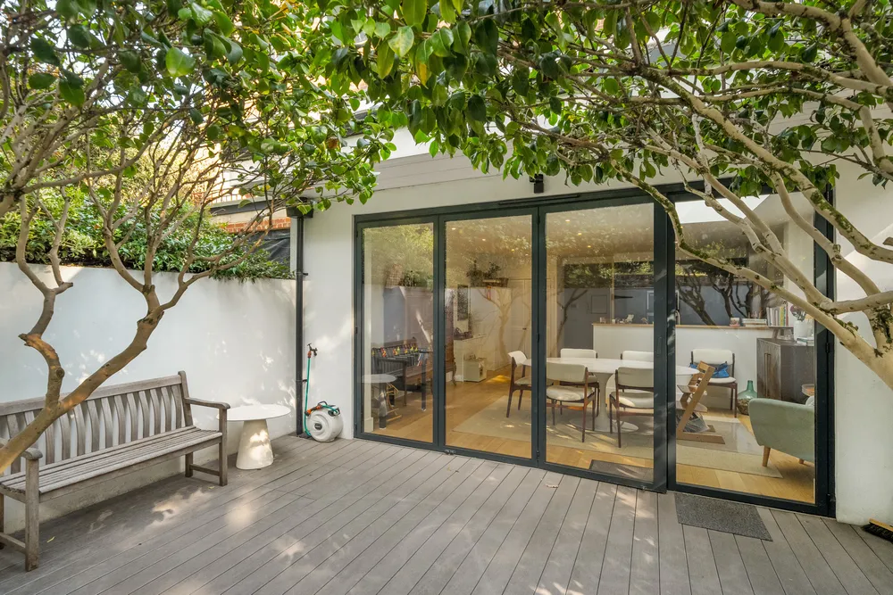 Phillimore Gardens Close, London, W8