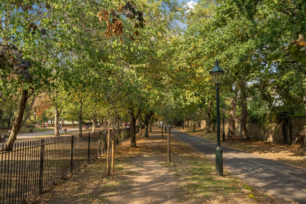 Phillimore Gardens Close, London, W8 photo 11