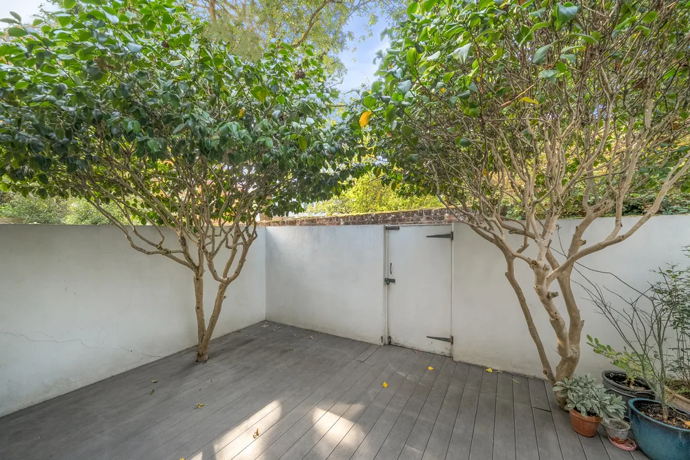 Phillimore Gardens Close, London, W8