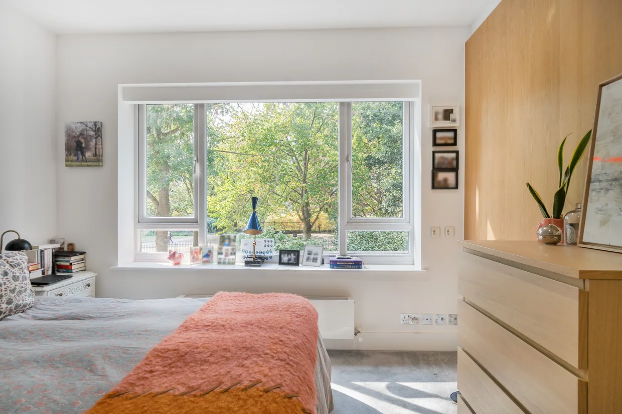 Phillimore Gardens Close, London, W8 photo 18