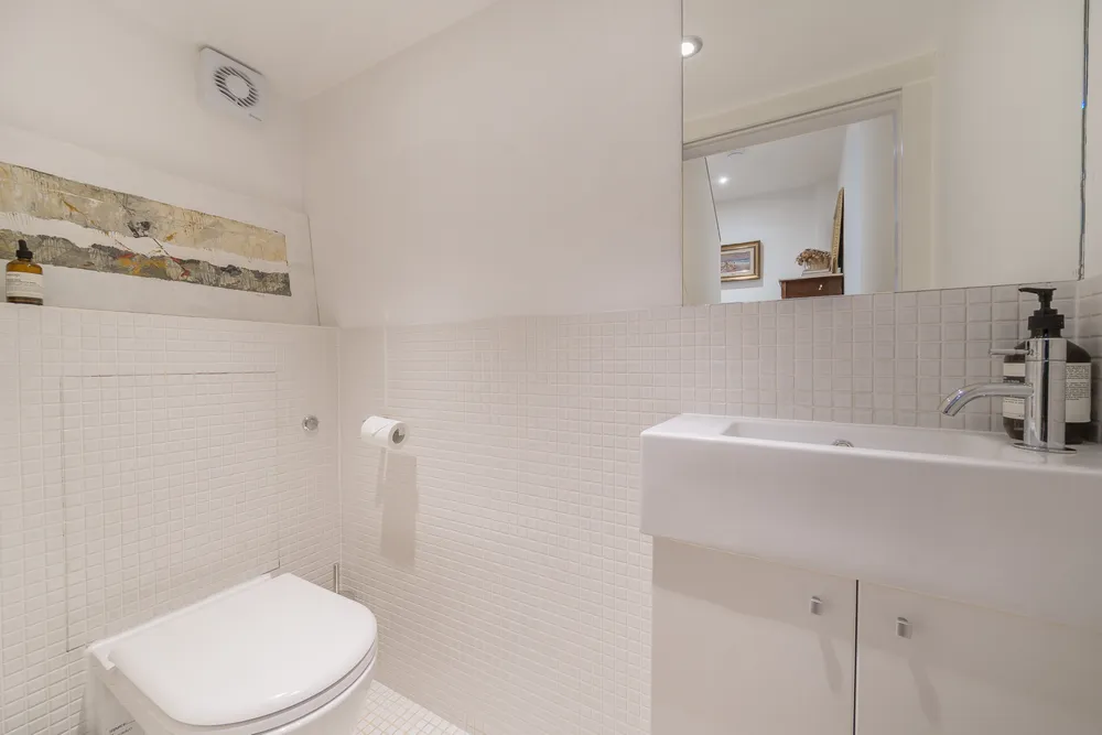 Phillimore Gardens Close, London, W8