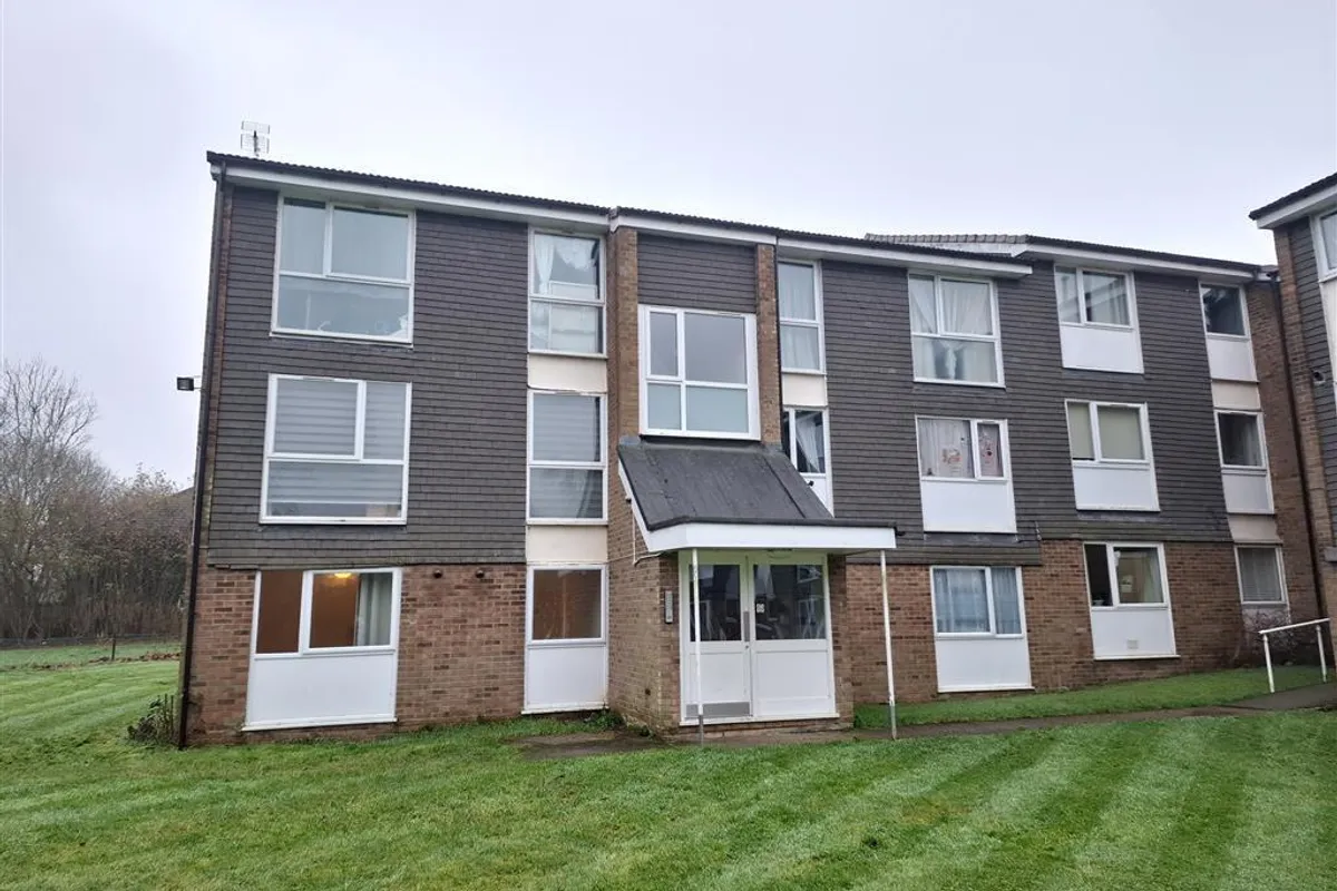 Cuffley Court, HEMEL HEMPSTEAD