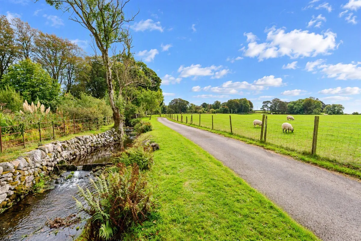 Llanrug, Caernarfon, Gwynedd, LL55